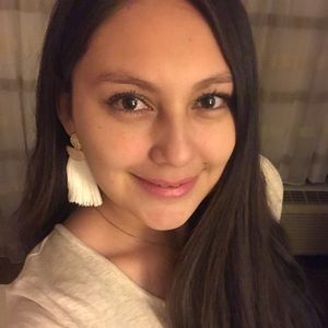 Meet your Posher, Helena